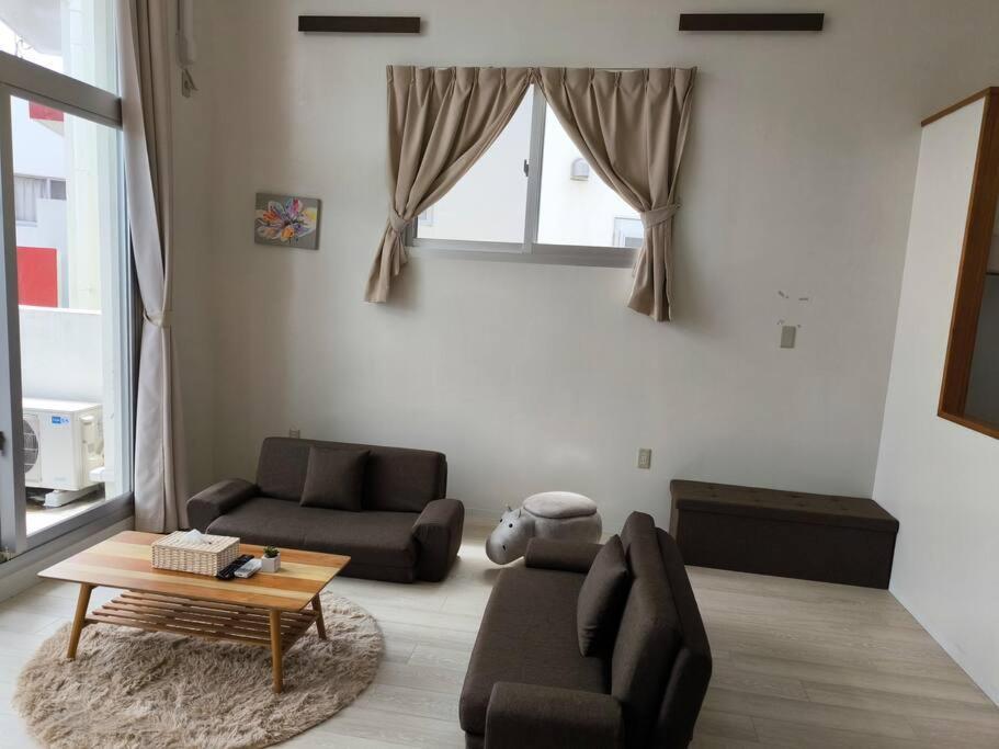 ゆったり過ごすには最適 ビーチ近く 開放感あり Mountain Villa Okinawa Мотобу Екстер'єр фото